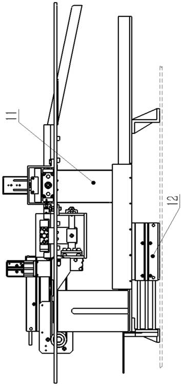 Detonator demoulding device