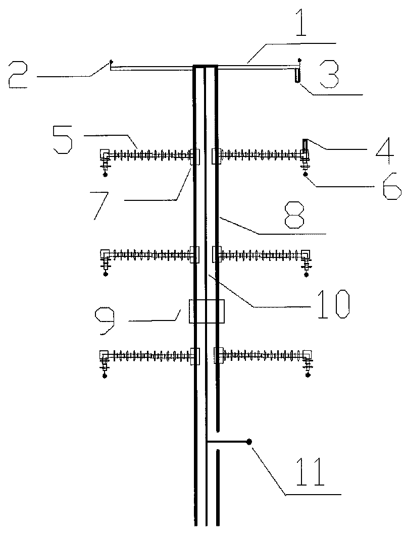 Grounding method for composite insulating pole tower of power transmission line and pole tower thereof