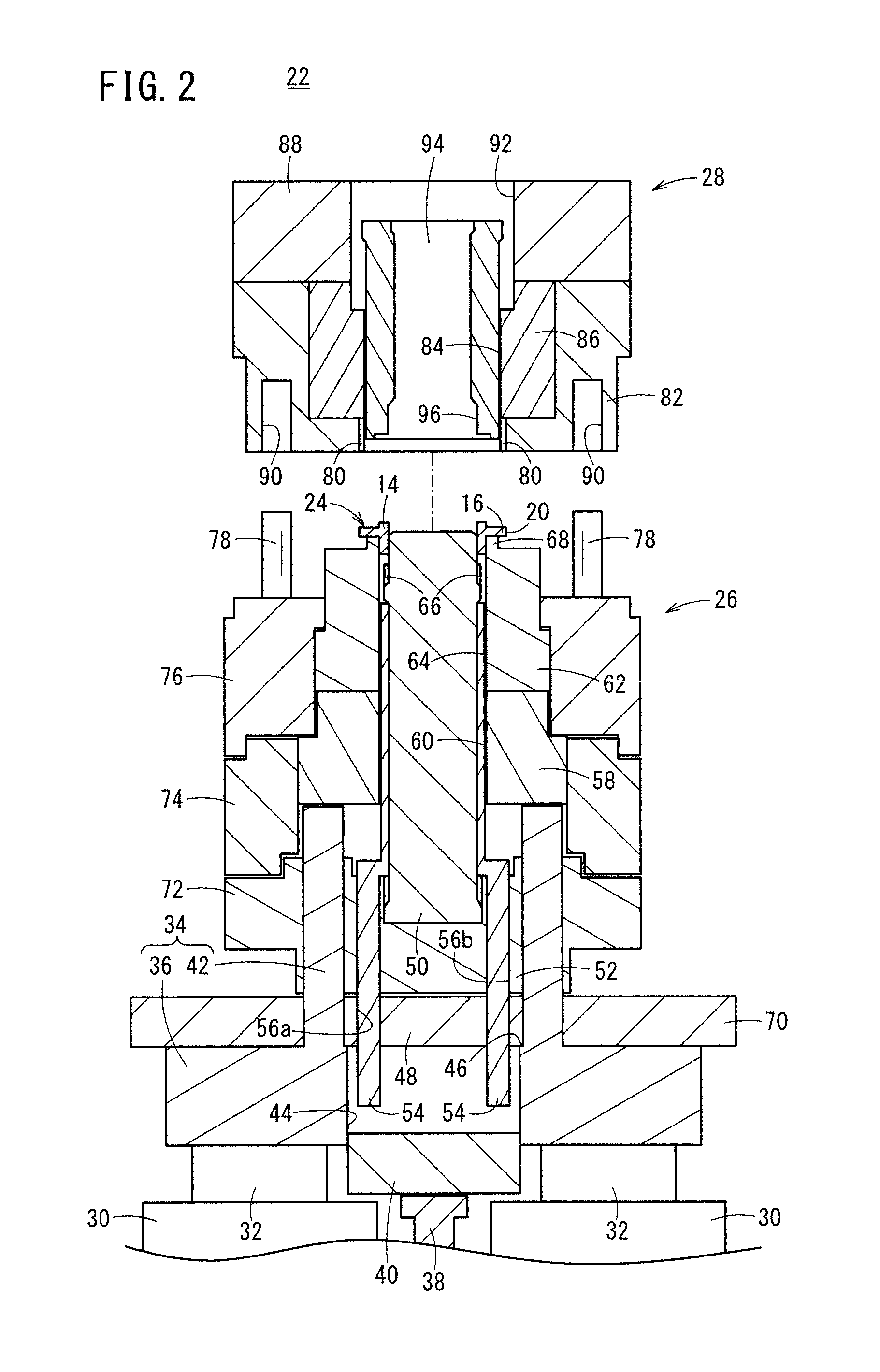 Method of manufacturing gear and forging apparatus for manufacturing gear