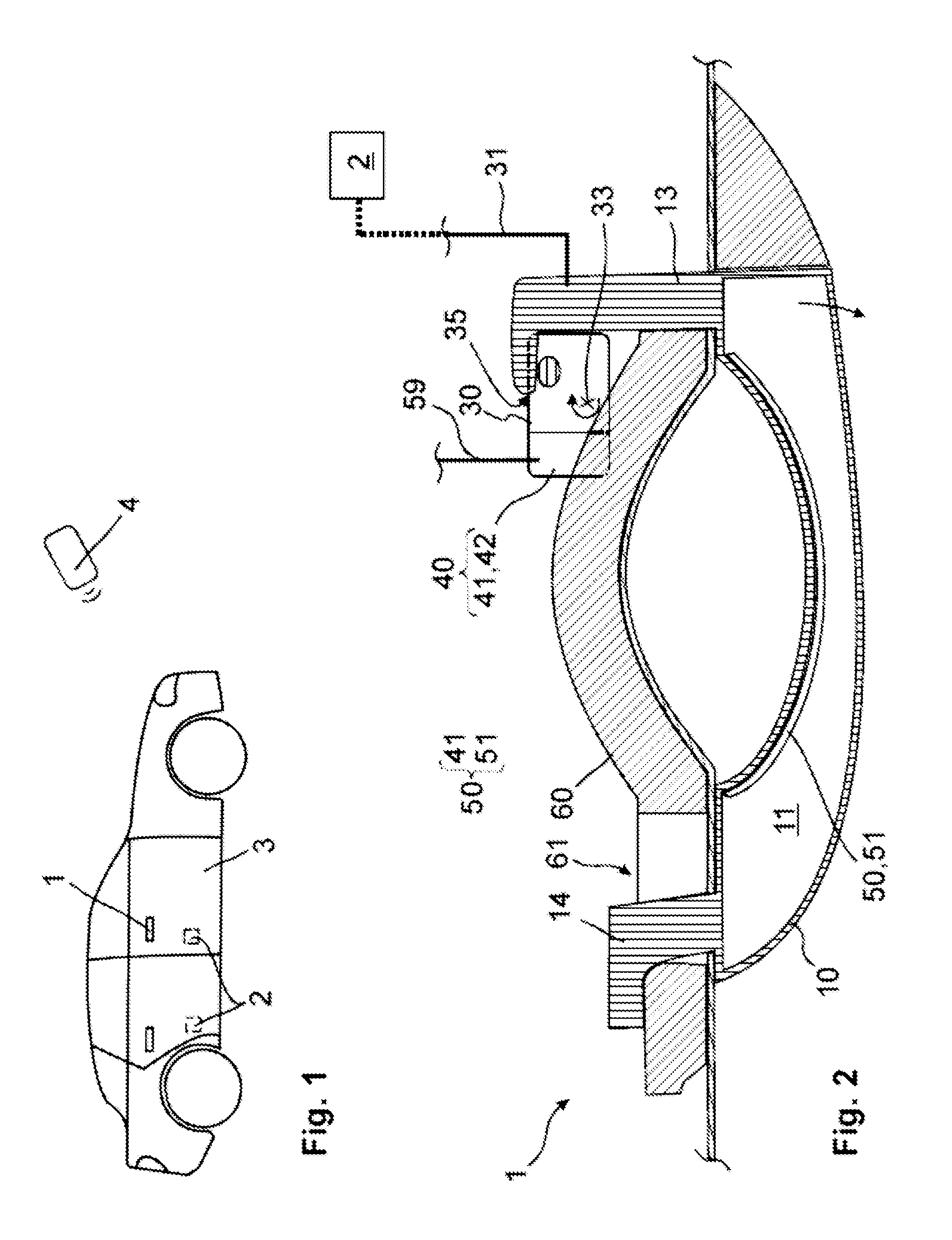 Operating device with electronics, at least partially operating as a dynamic balancer