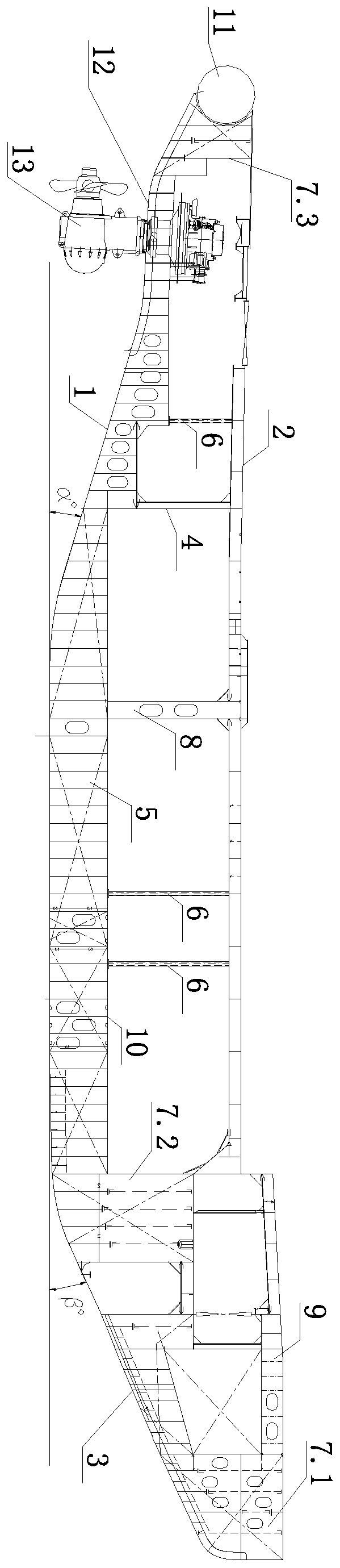 Hull structure of a prying ice-breaking tugboat