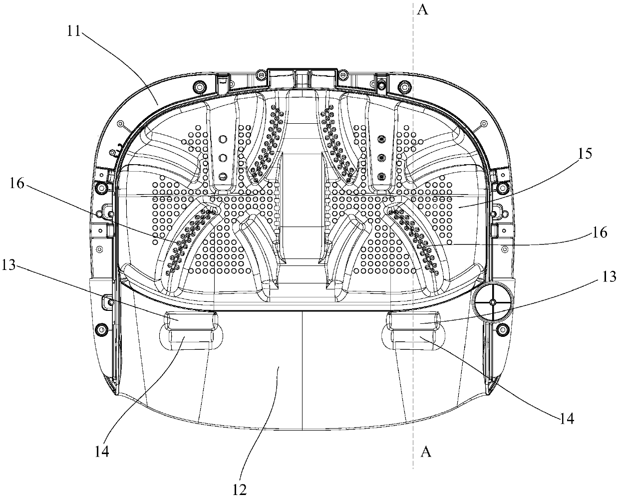 Base station and berthing method