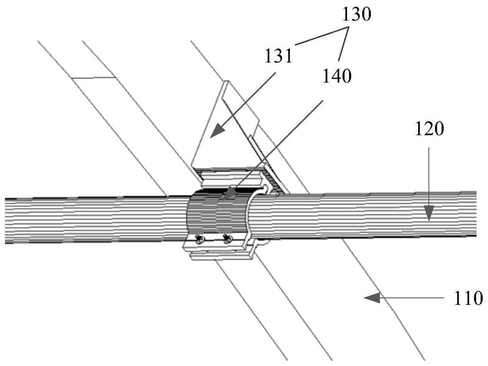 Keel connecting piece of three-dimensional adjustable system of multi-curve modeling veneer and adjusting method