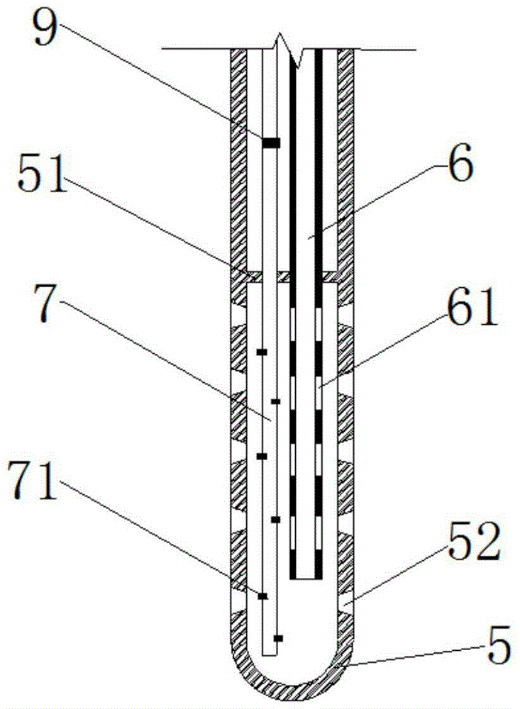 Controllable air exhausting device for constructing precast pile in gas-containing soil layer and construction method of device