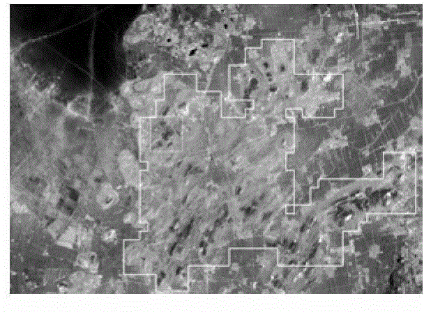 Multi-feature locality sensitive hashing (LSH) indexing combination-based remote sensing image retrieval method