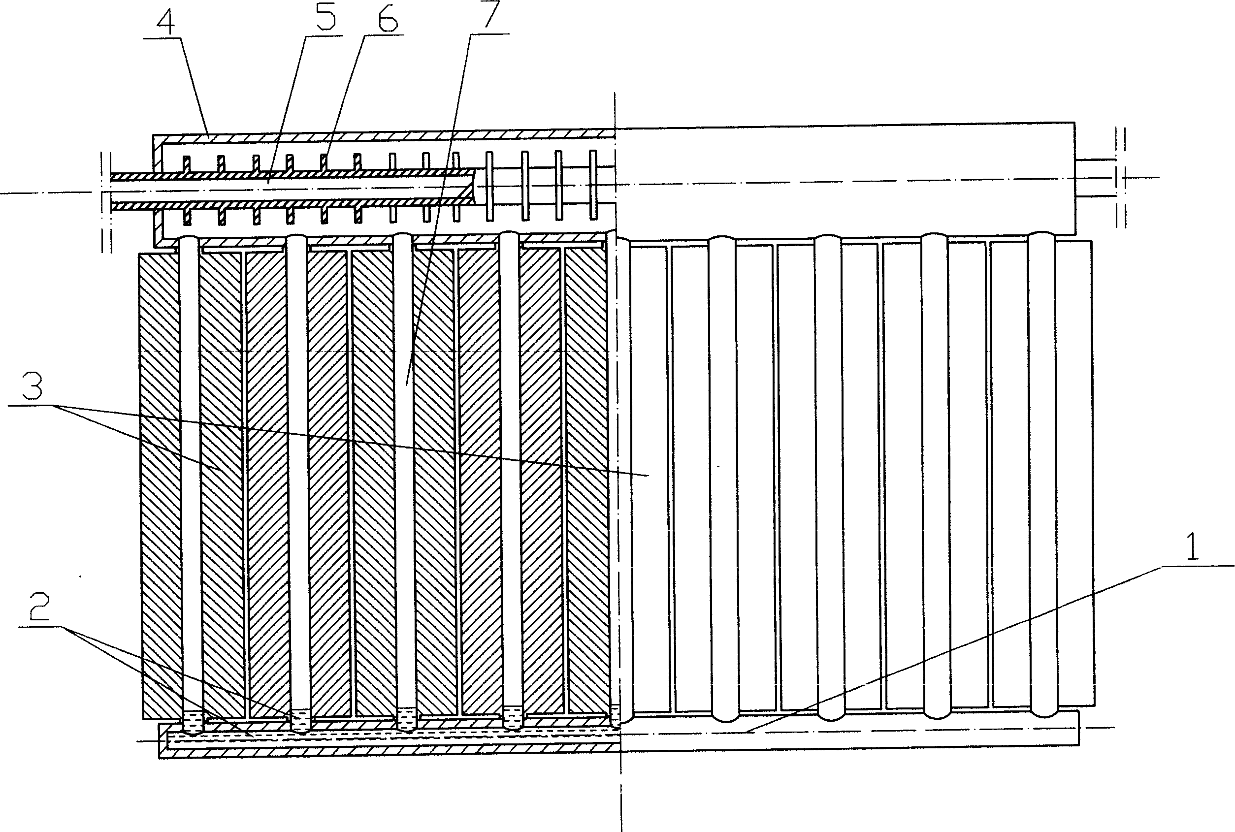 Hot-piping planar solar heater collector