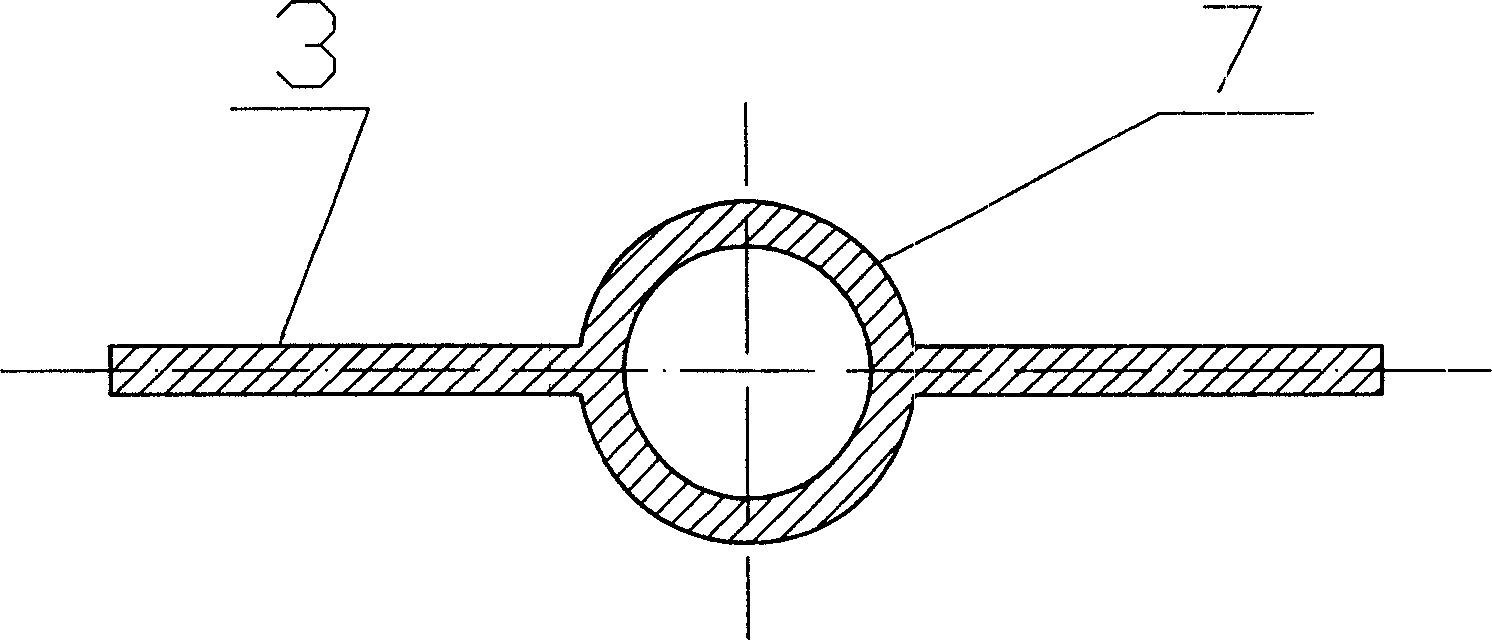 Hot-piping planar solar heater collector