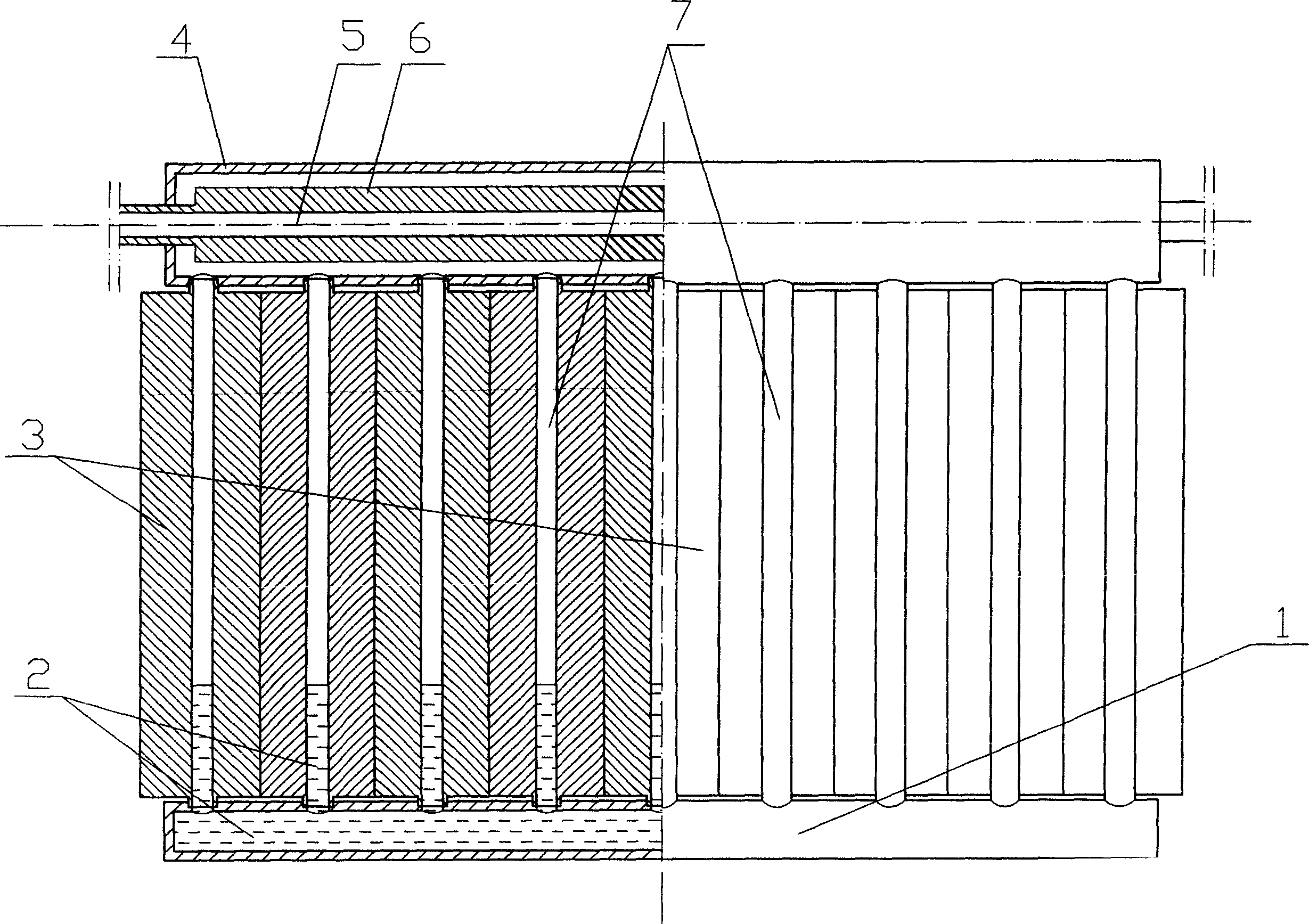 Hot-piping planar solar heater collector