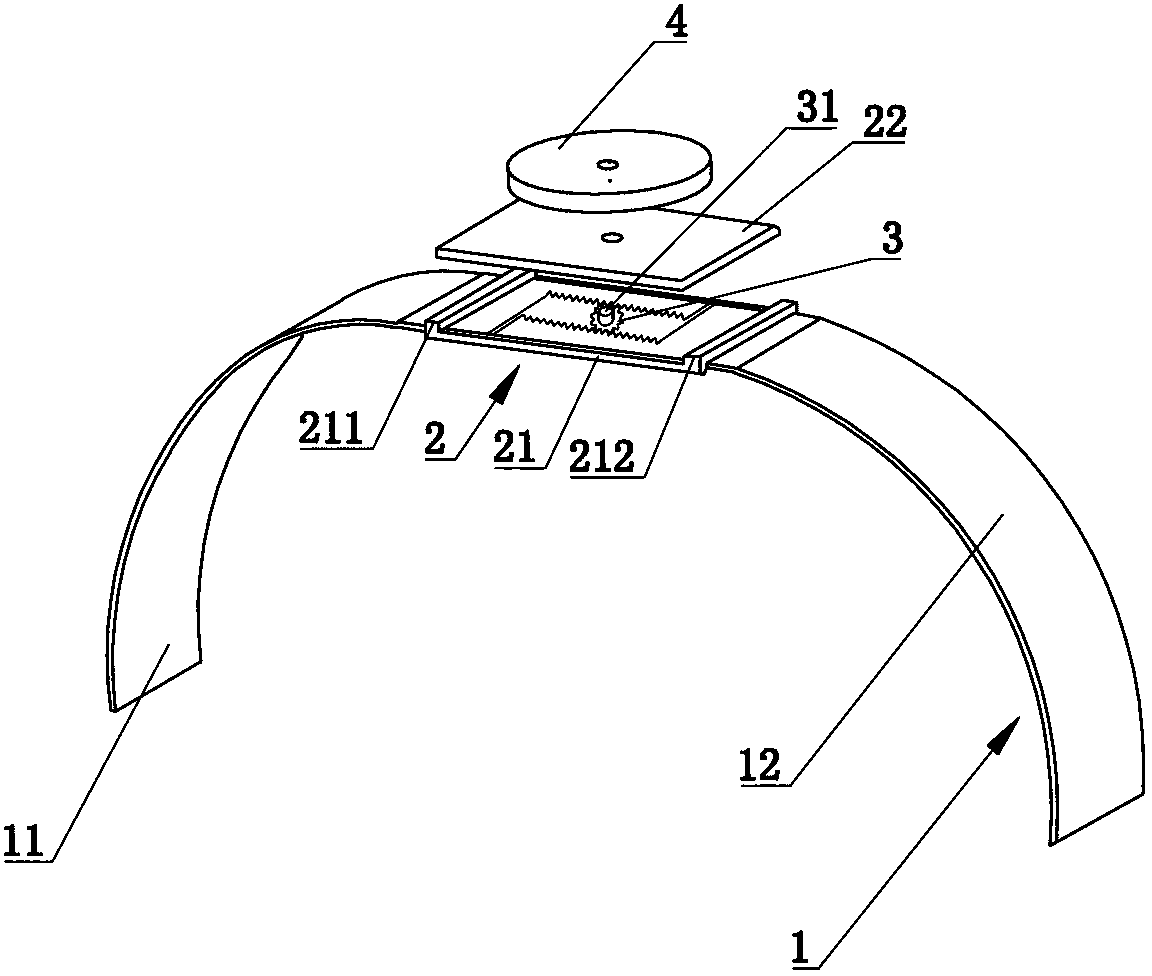 Earphone capable of adjusting and displaying hand band clamping force