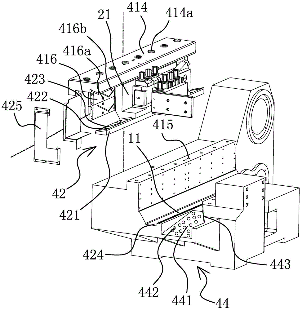 Novel thread rolling machine