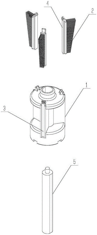 Cleaning device and normal juice machine adopting same