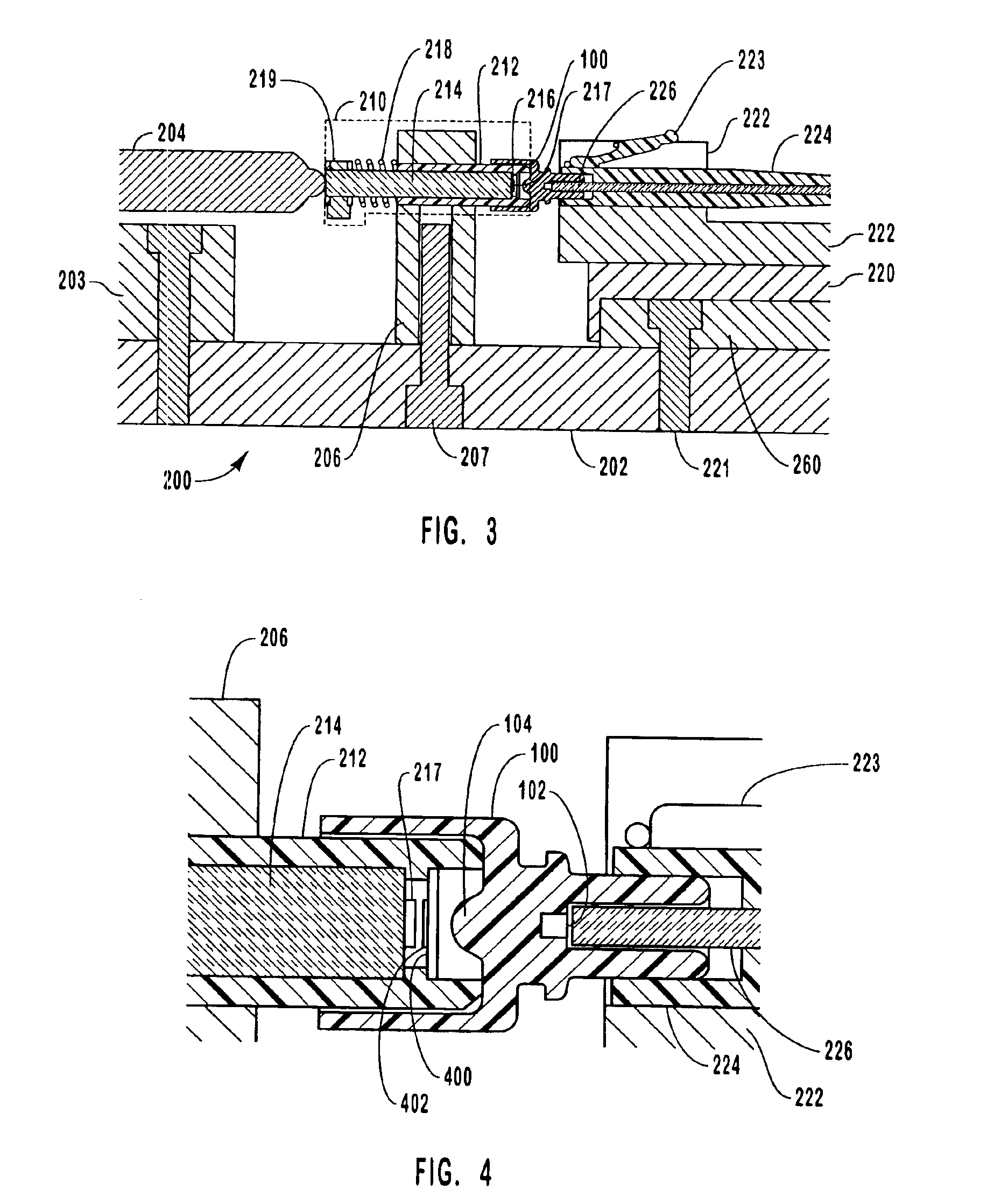 Apparatus and method for testing optical transceivers