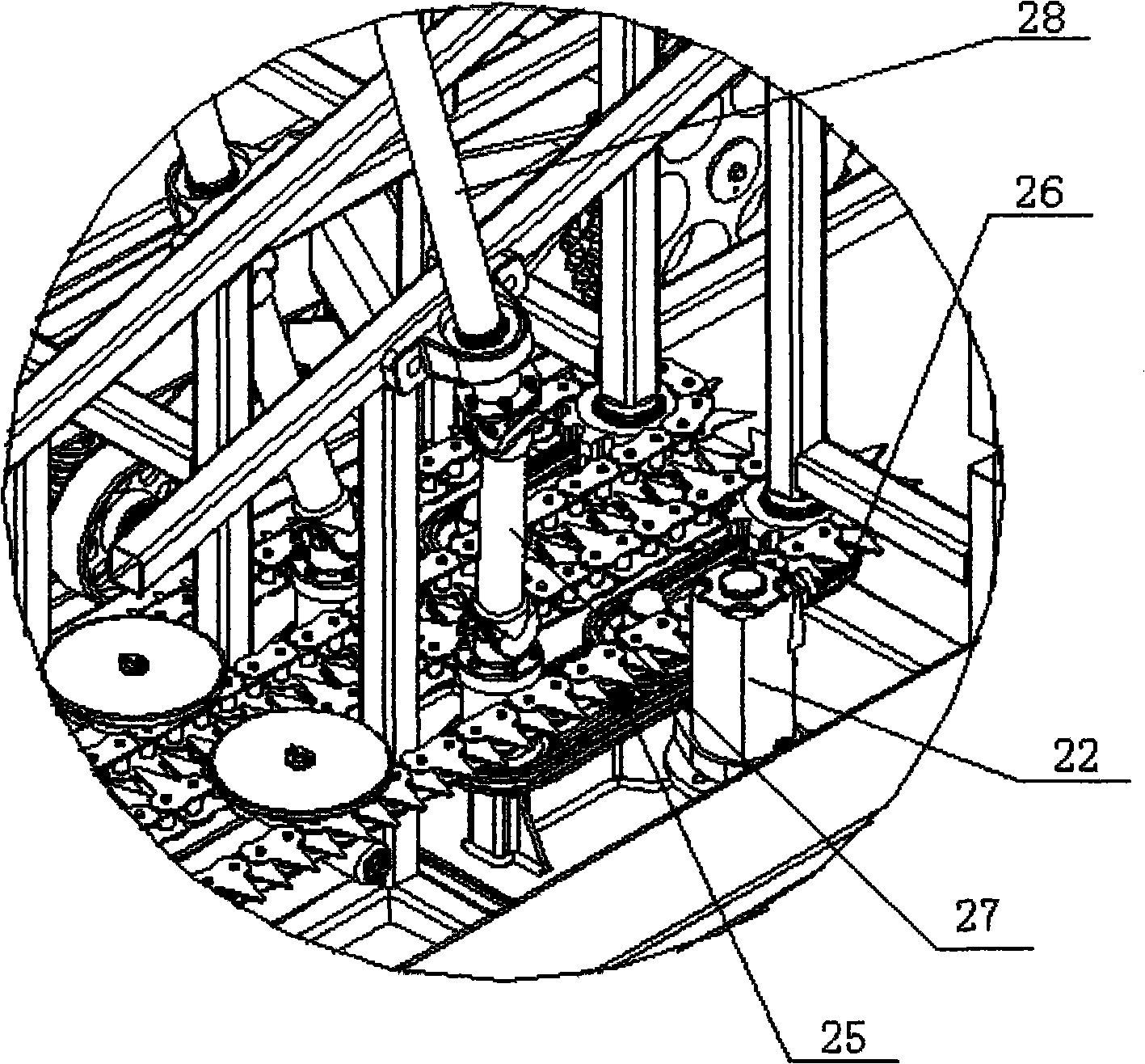 Clamping transportation device of bunching reed harvester