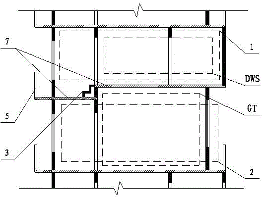 High hall type duplex apartment