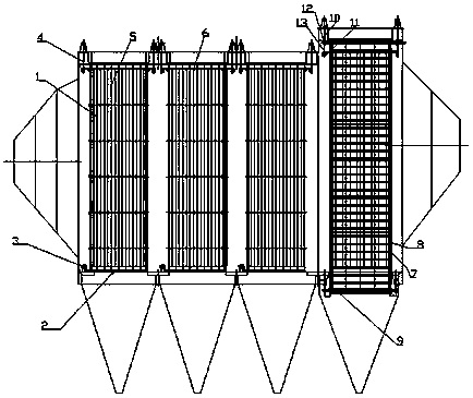 Movable pole plate on electric precipitator