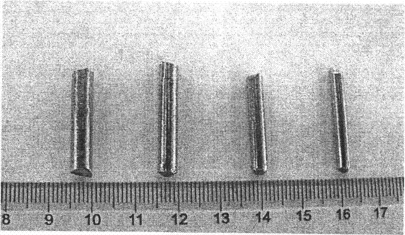 Cobalt-based bulk amorphous alloy and preparation method thereof