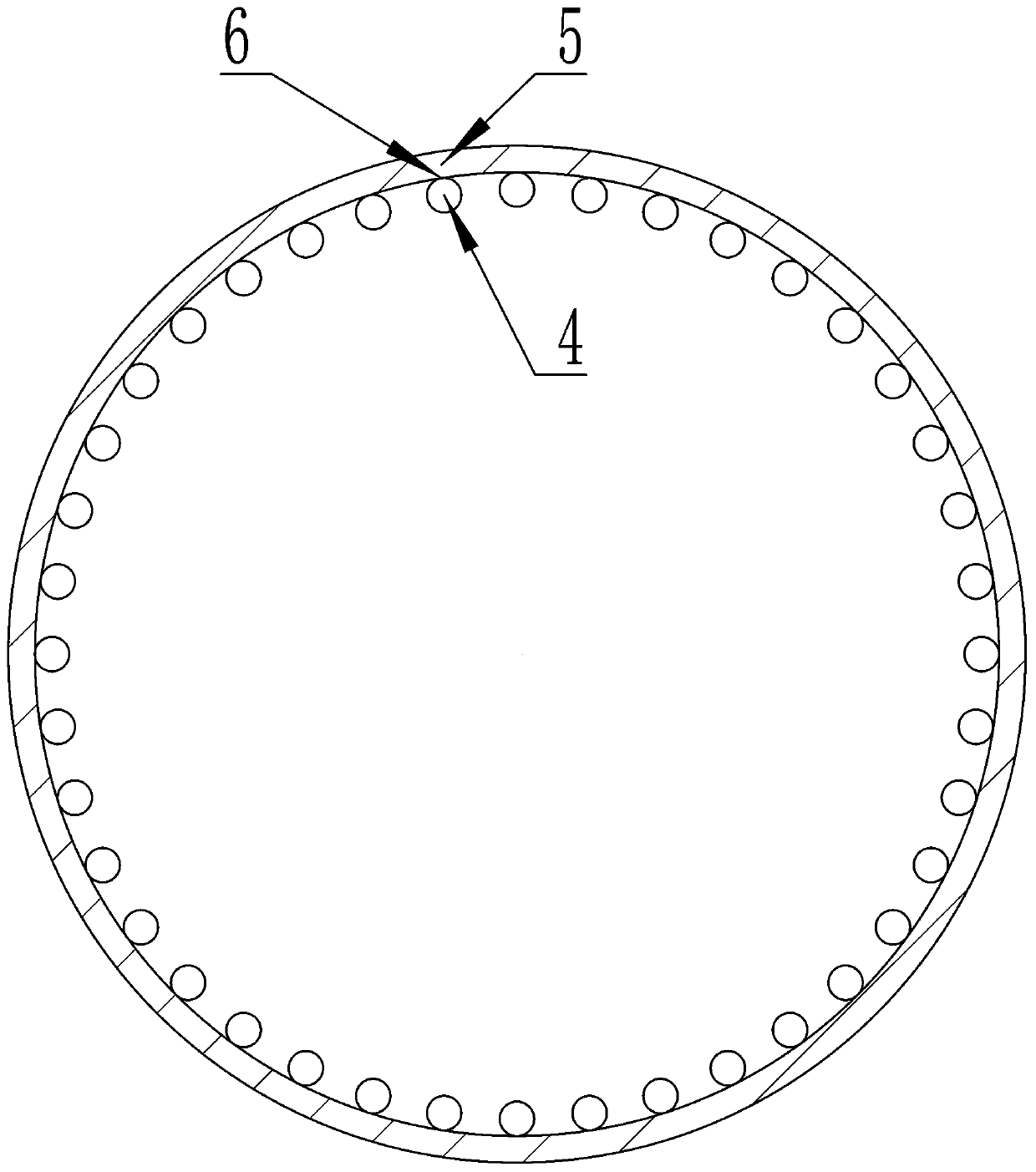 Wear-resistant steel skeleton plastic composite pipe and its manufacturing method and plastic composite mold