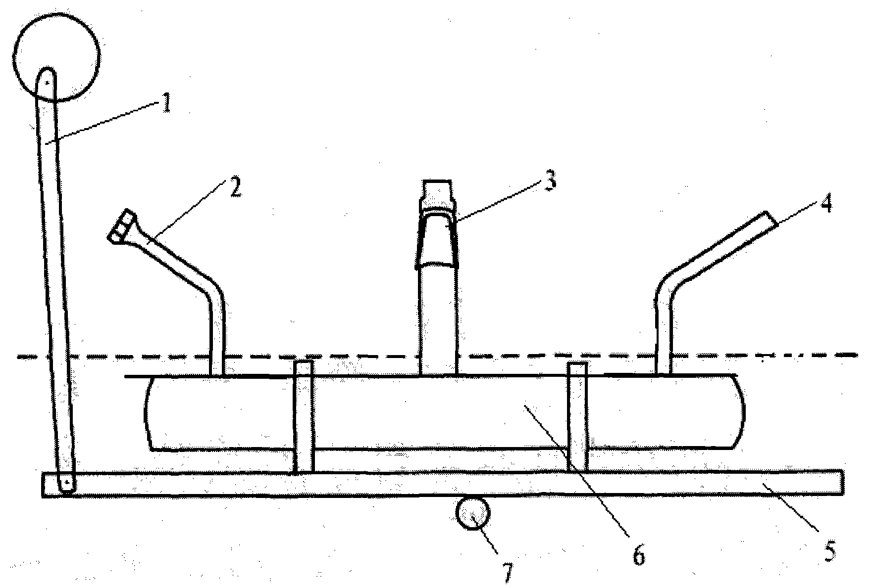 Technology for leading gaseous fluorine and solid iodine to carry out reaction for preparing iodine pentafluoride under room temperature