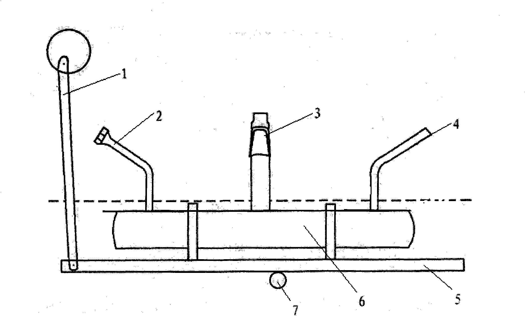 Technology for leading gaseous fluorine and solid iodine to carry out reaction for preparing iodine pentafluoride under room temperature