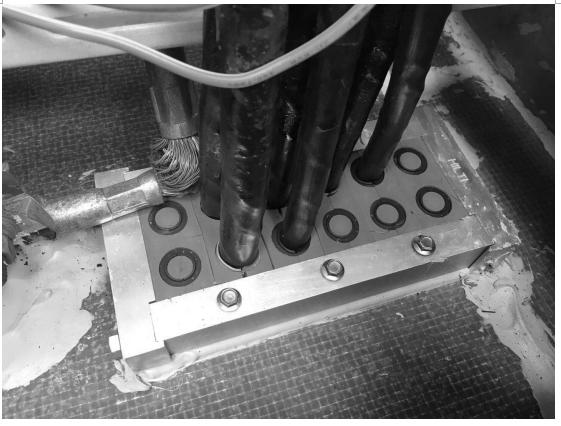 Material for fireproof sealing of cable entry