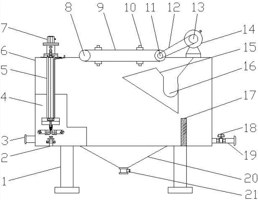 Cavitation air flotation machine used for sewage treatment and being able to segment bubbles