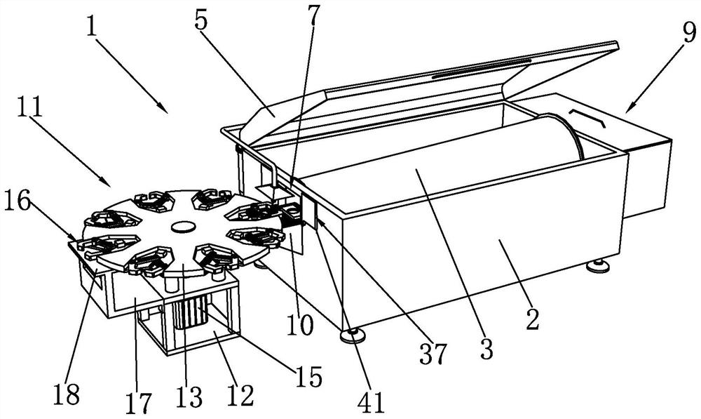 Rotary cage type cleaning machine and cleaning method thereof