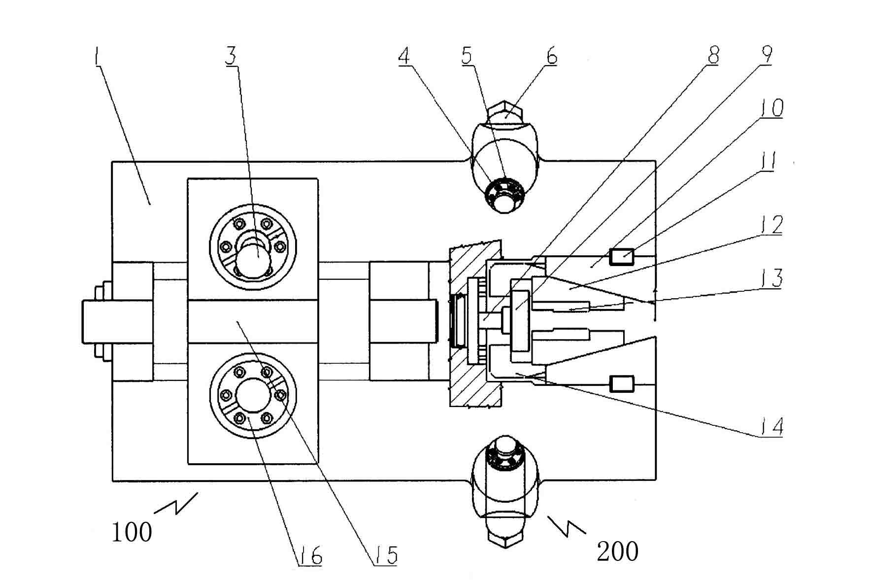 Flexible hydraulic jaw