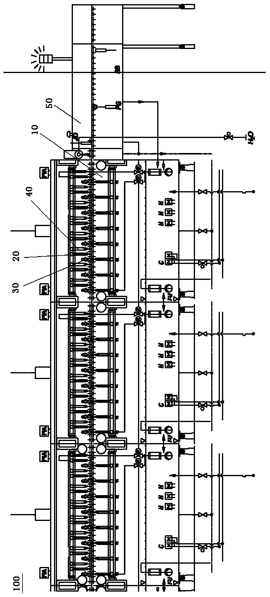 Etching device for circuit board