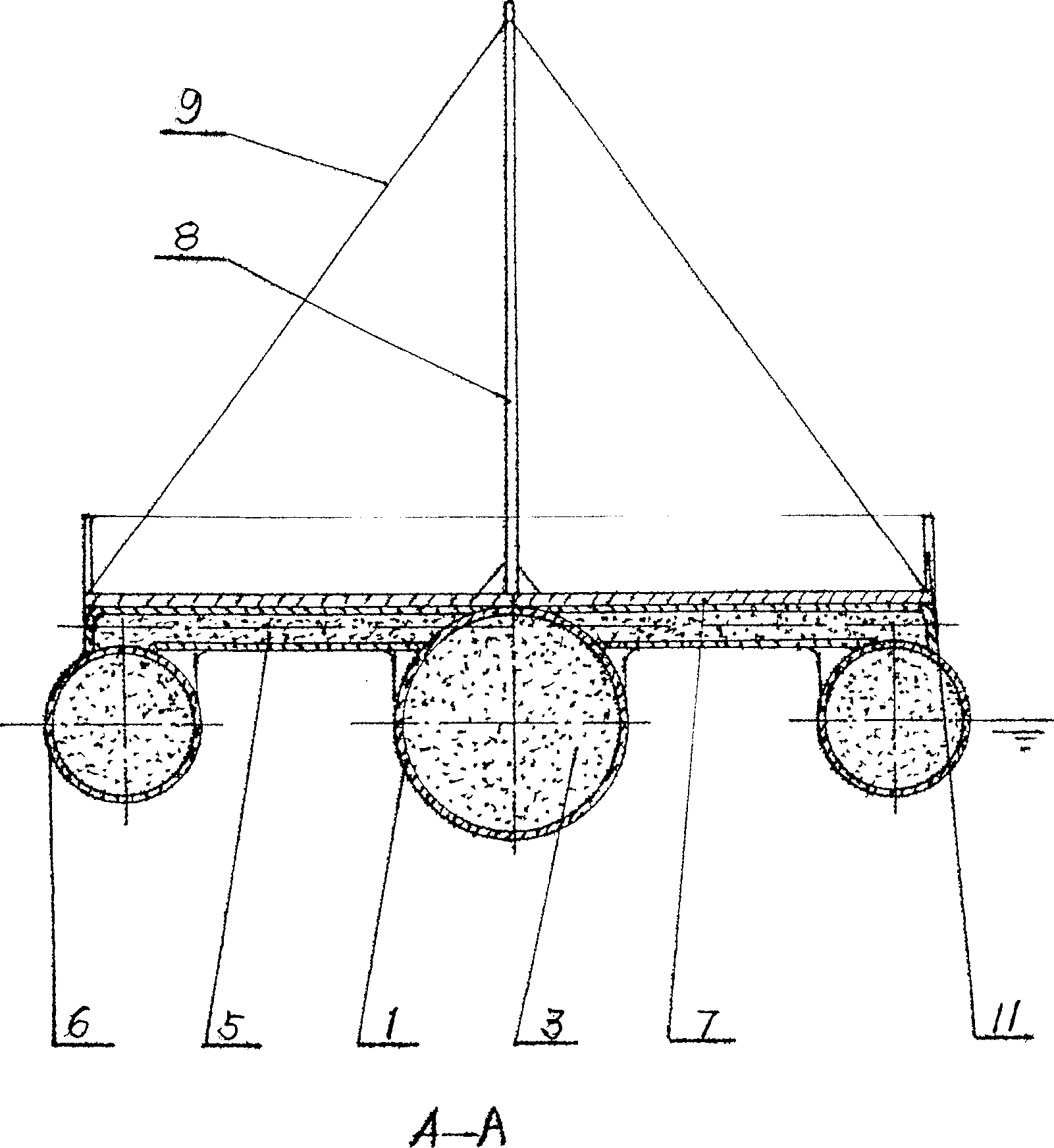 Three-body target boat of float structure