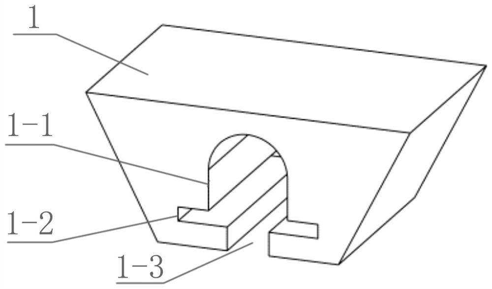 Device and method for testing fatigue performance of round-link chain