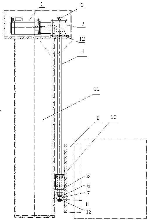 High-speed feeding transmission mechanism for ram type milling head for numerical control machine tool