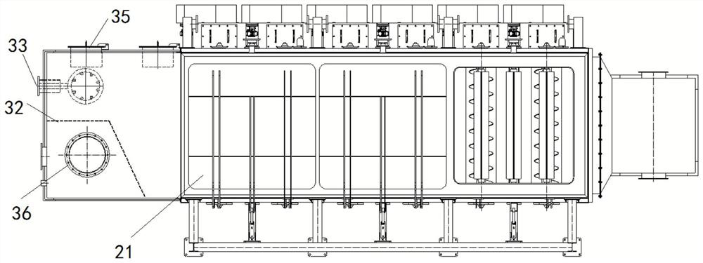 Solid waste thermal cracking incinerator