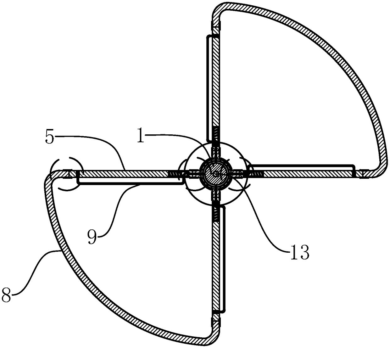 Ticket counter isolation fence and method for adjusting and using the same