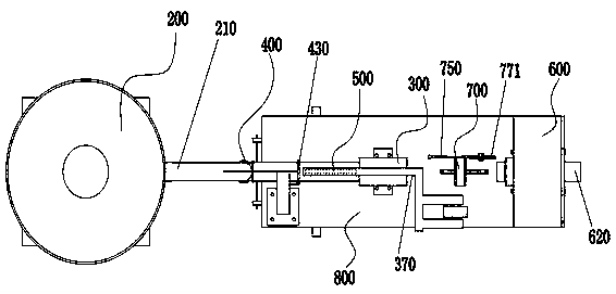 Automation device for filling substrates into light substrate mesh bag fast seedling breeding container