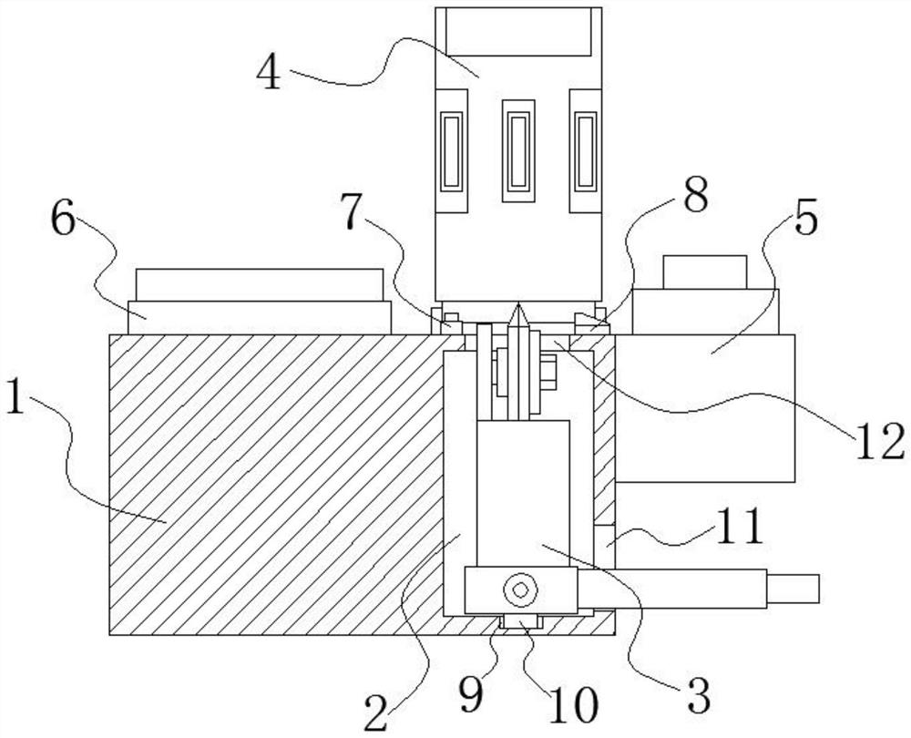 Optical fiber cutting device for optical fiber fusion splicer