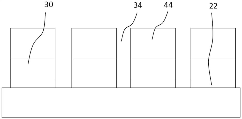 Manufacturing method of microchip array optical assembly with ultraviolet light-transmitting substrate and microchip array optical assembly with ultraviolet light-transmitting substrate