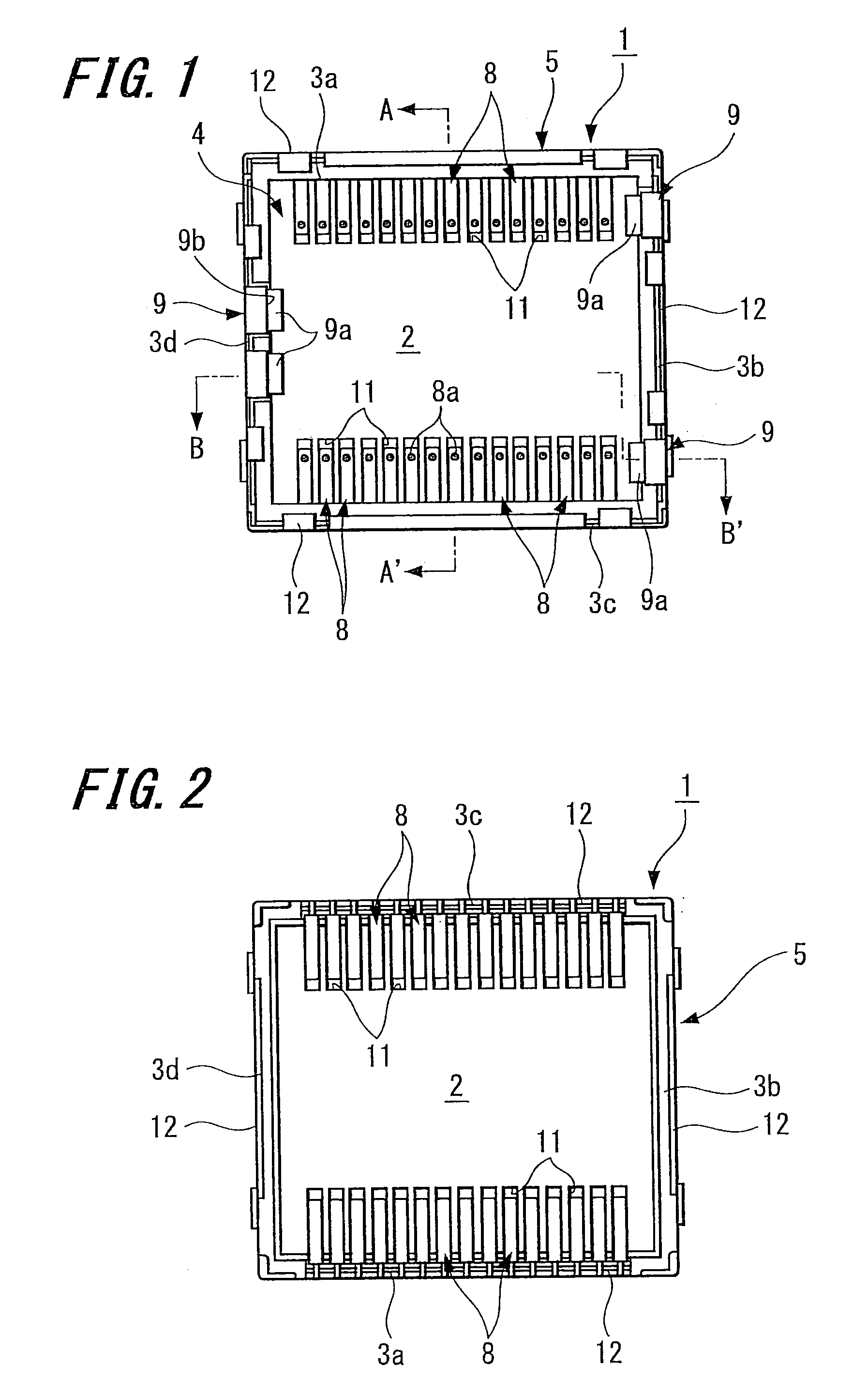 Socket for mounting electronic component