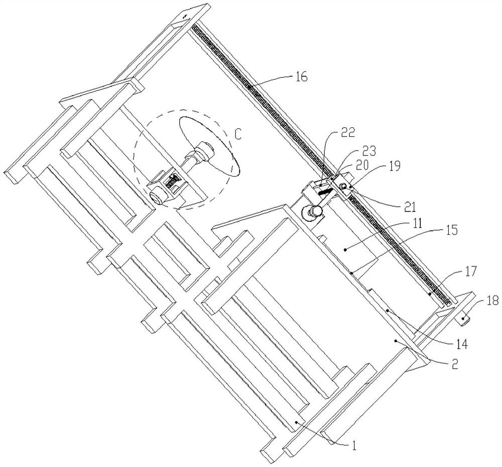 A lithium battery recycling and cutting device