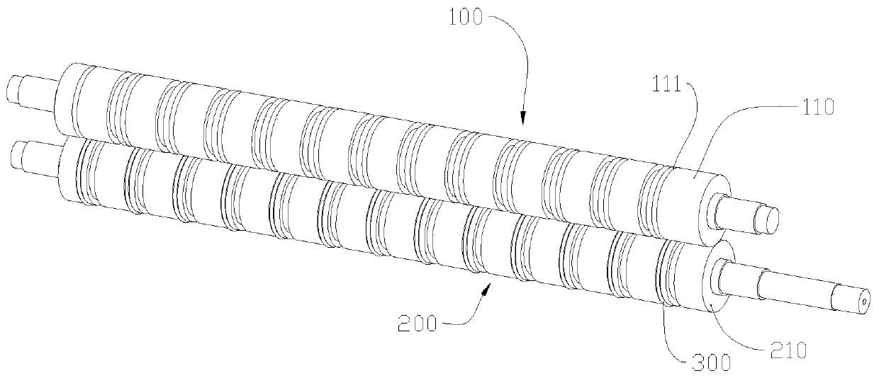 Spring conveying roller, combined conveying roller, grooved roller and conveying assembly