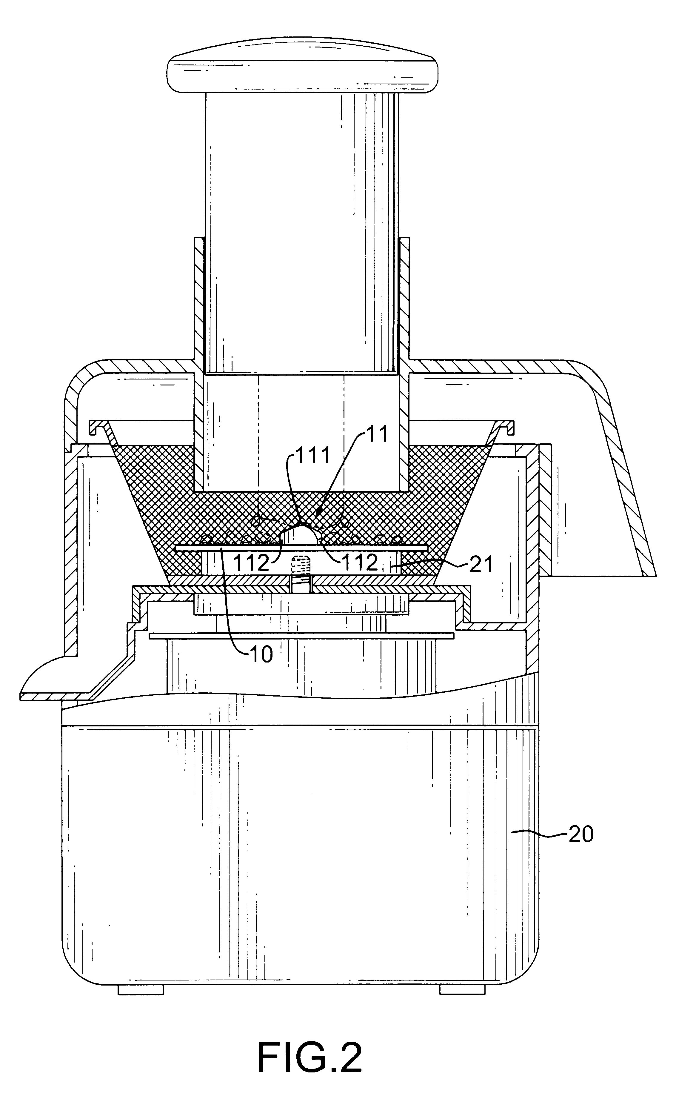 Disc cutter for fruit and vegetable juice extractor