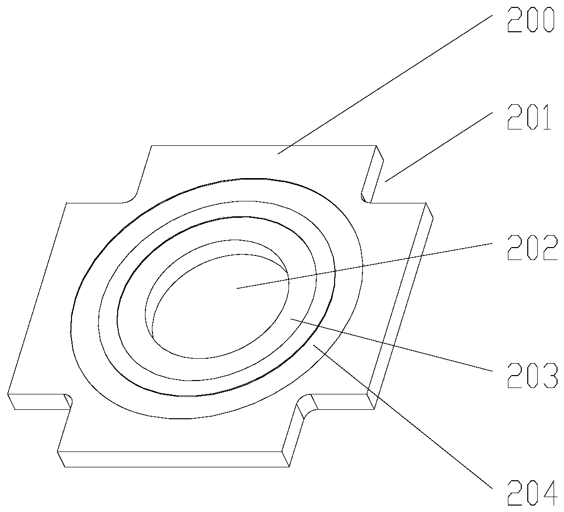 An assembled rotating conductive module