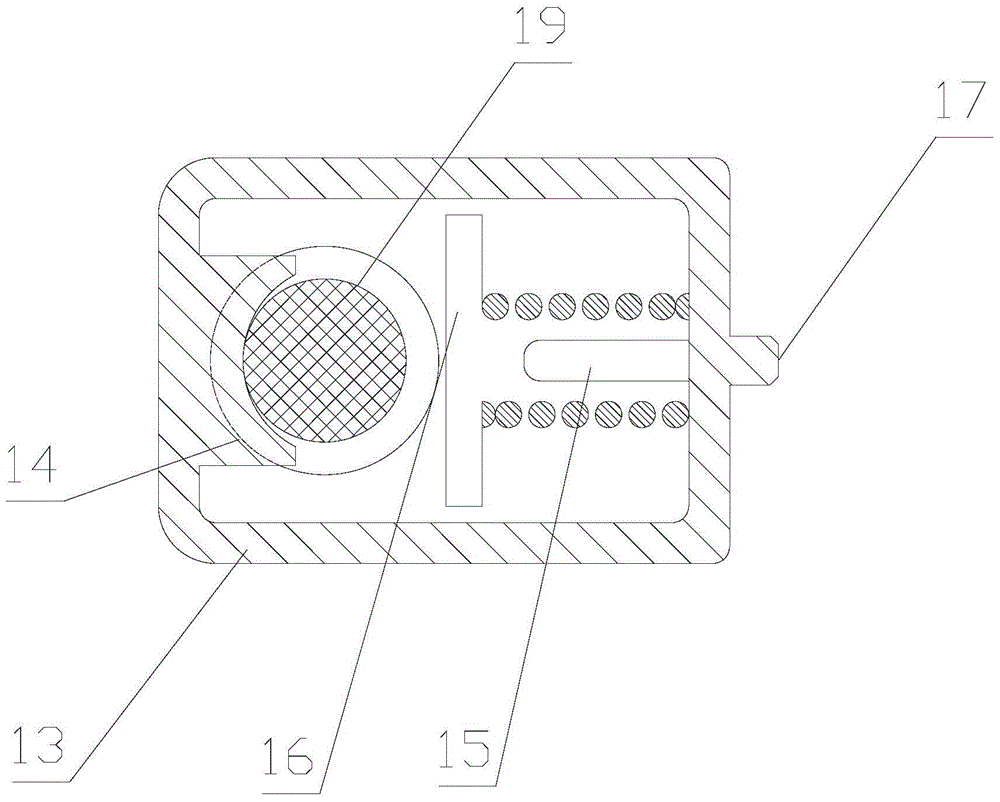 Trunk protection bar locking mechanism