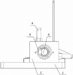 Rotating shaft limiting device