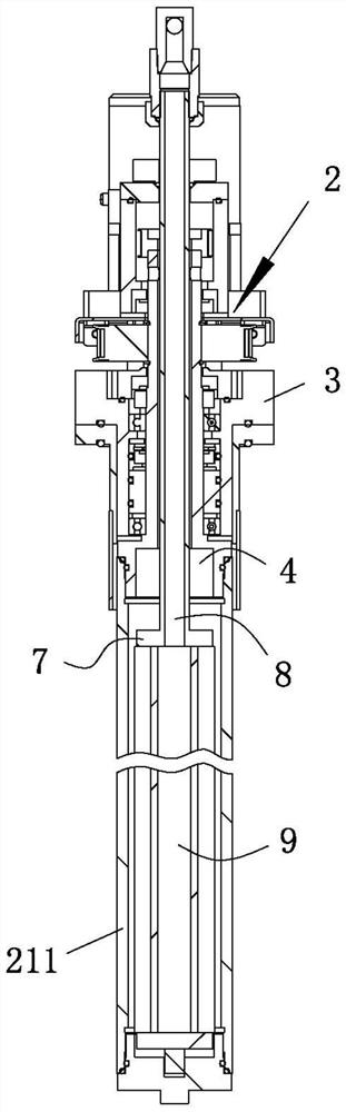 Target feeding mechanism of coating machine