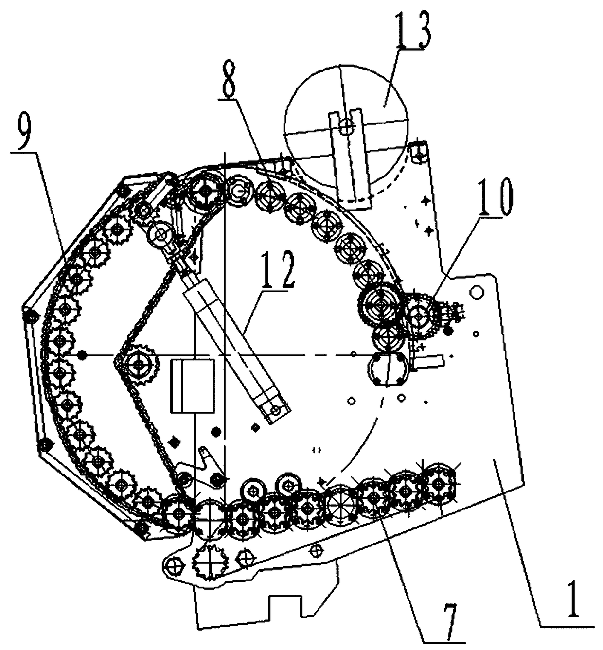 A vehicle-mounted automatic straw round baler