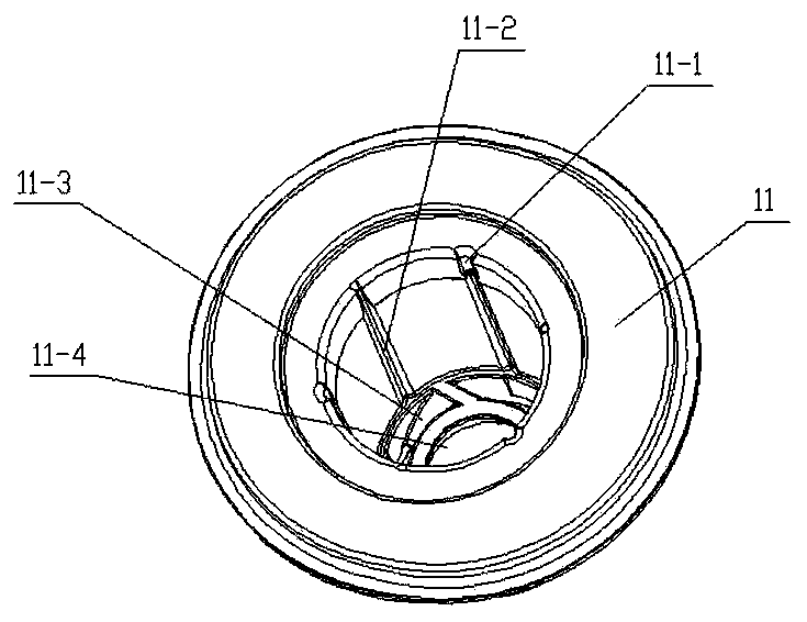 Electric water pump with efficient heat dissipation and vibration reduction structure