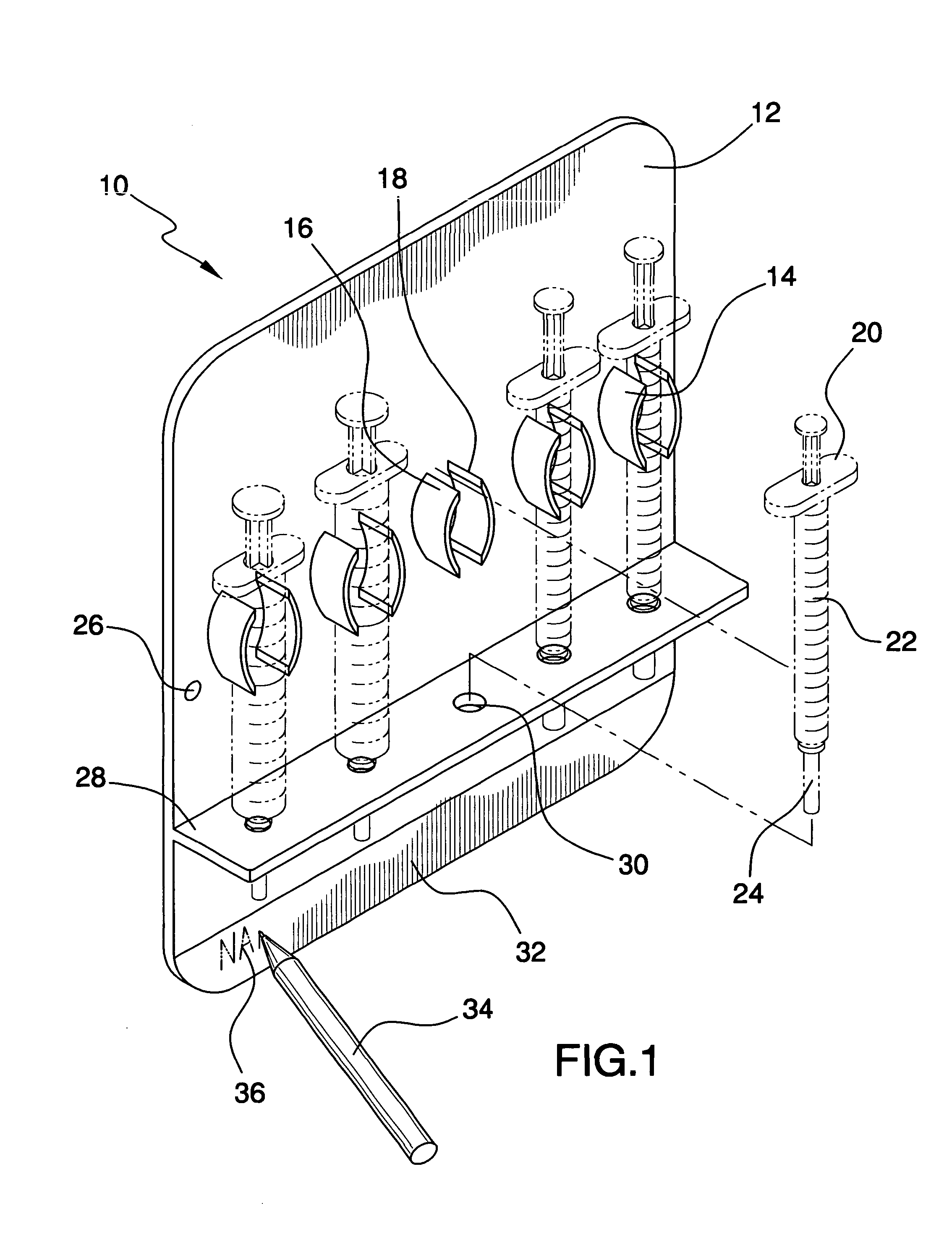 Syringe storage device