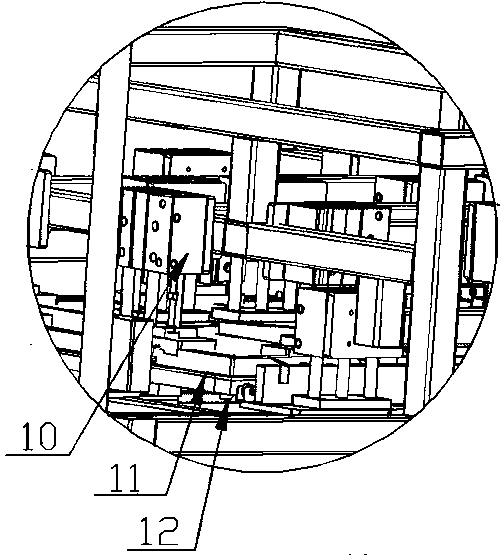 Water circulating device for cleaning lower case of battery to remove aluminum scraps