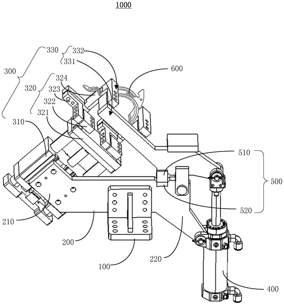 Semi-circular workholding device