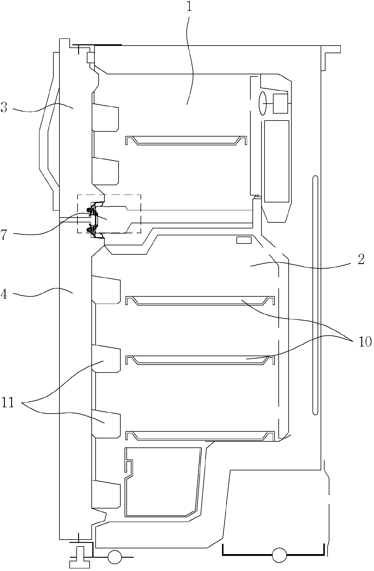 Refrigerator for preventing dewing of door gasket